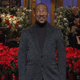 Illustration for article titled Eddie Murphy Does a Lap on Bill Cosby